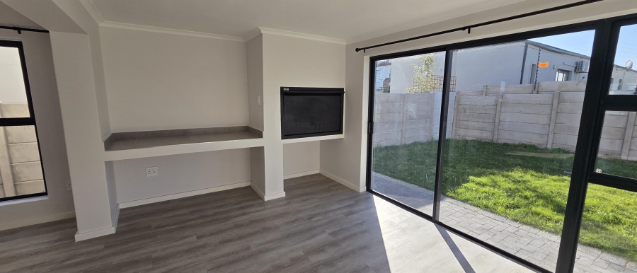 To Let 3 Bedroom Property for Rent in Haasendal Western Cape